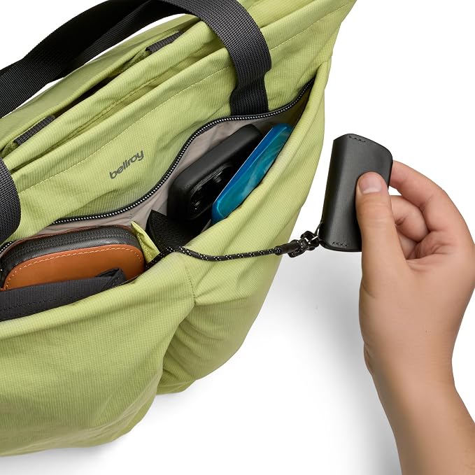 Bellroy Lite Totepack - Image 5