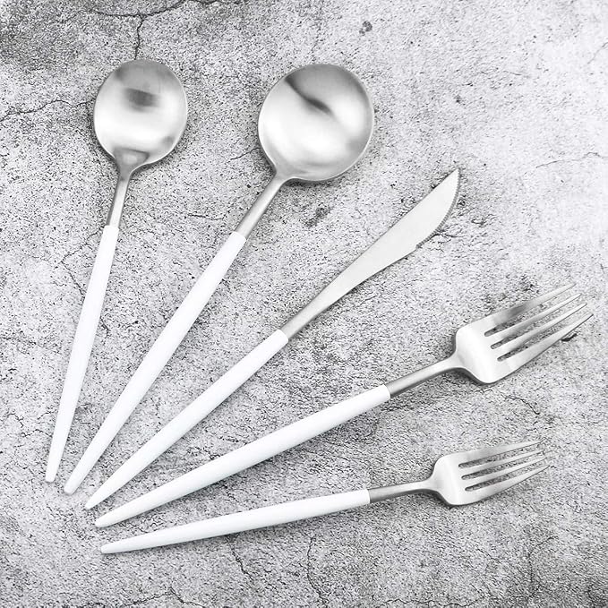 Gugrida 5-Piece Matte Silver Stainless Steel Satin Finish Flatware Set - Image 5
