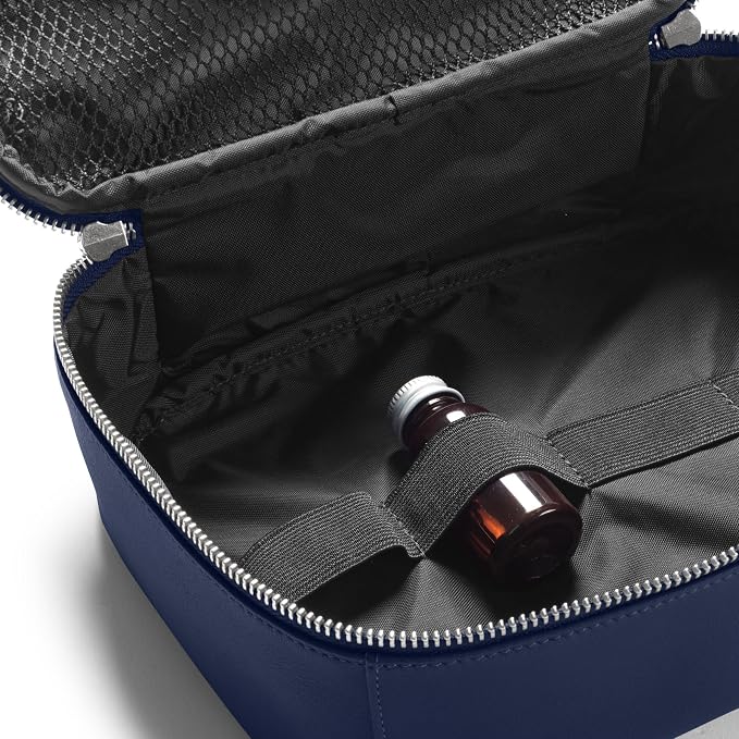 Leatherology Navy Blue Large Travel Organizer - Image 2