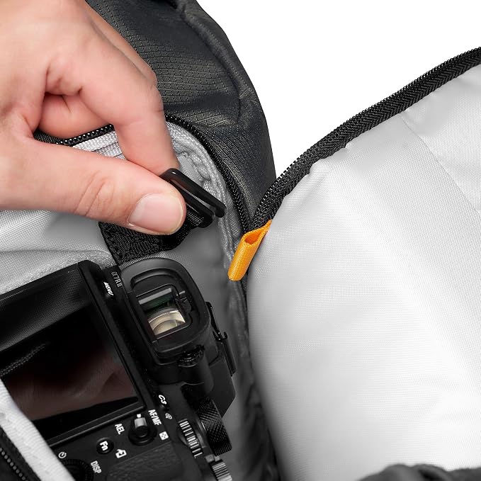 Lowepro Fastpack BP250AW III Backpack - Image 6