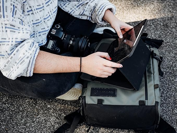 WANDRD PRVKE 21L, V3 Photography Bundle: Weather-Resistant Travel & Camera - Image 5