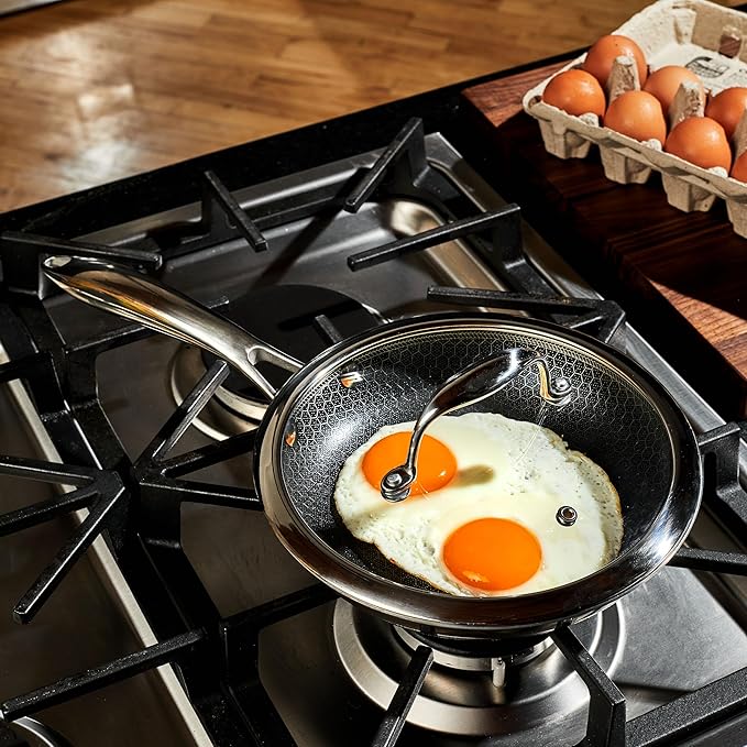 HexClad Hybrid Nonstick 8-Inch Frying Pan - Image 7