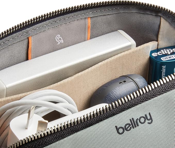 Bellroy Desk Caddy - Image 4