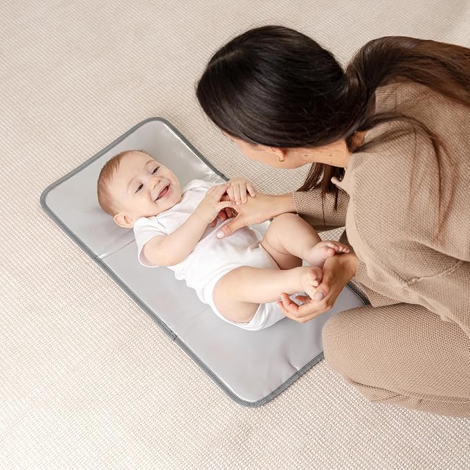 Comfy Cubs Baby Changing Pad Compact Size - Image 2