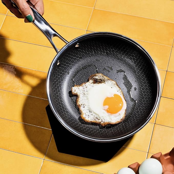 HexClad Hybrid Nonstick 7-Inch Frying Pan - Image 3