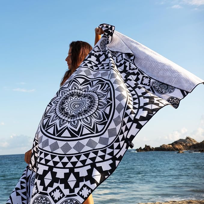 Elite Trend Microfiber Beach Towel - Image 2